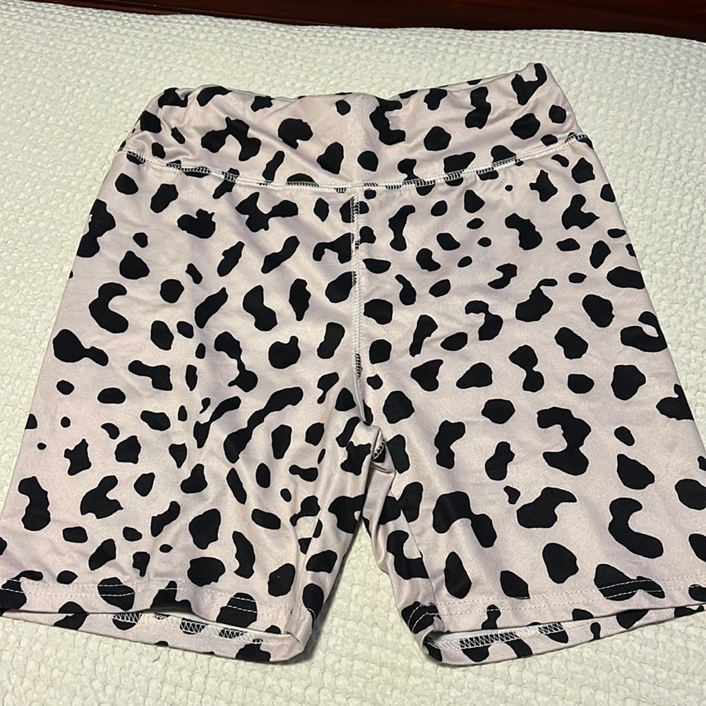 Cowprint pink biker shorts